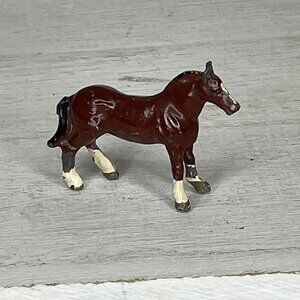 Vintage Britains Farm Toys Metal Horse Hand Painted Brown 2.5” - GC